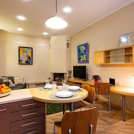 Kalnina Quiet Apartment In City Center Riga Eksteriør billede